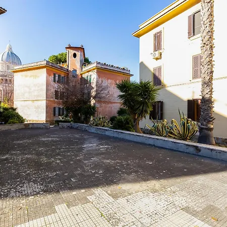 Casa Garbha Рим