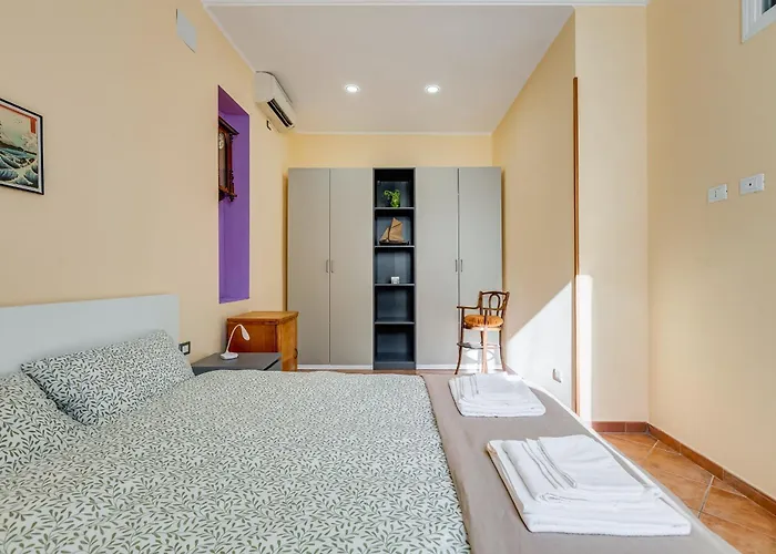 Apartment Casa Garbha Rome