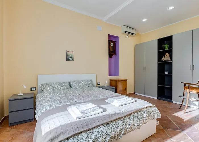 Apartment Casa Garbha Rome